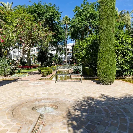 La Alcazaba Puerto Banus Apartment *